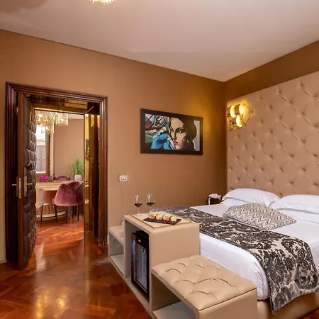 The At The Spanish Steps Penzion