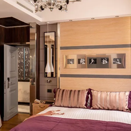 The At The Spanish Steps Affittacamere 5*