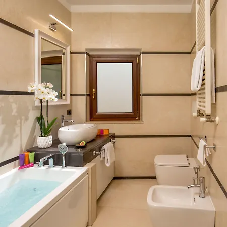 Penzion The At The Spanish Steps 3*