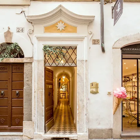 The At The Spanish Steps 4* Рим