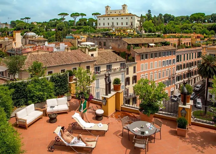 Guest house The At The Spanish Steps 3*