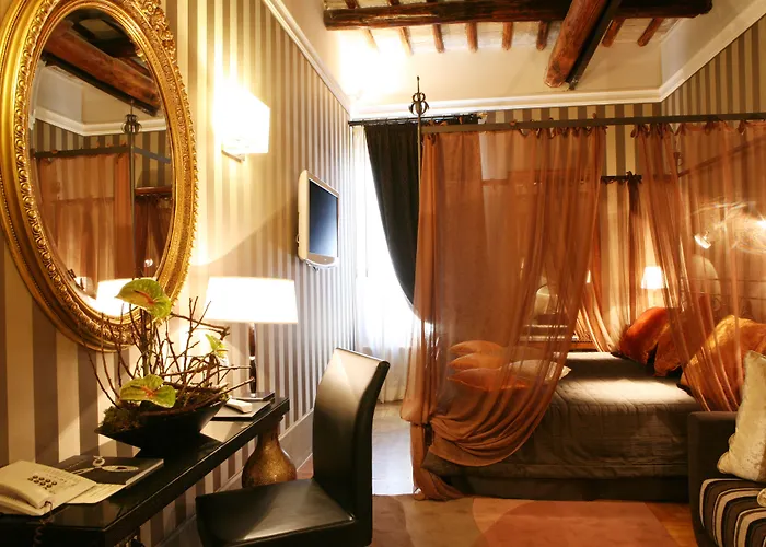 The At The Spanish Steps 3*