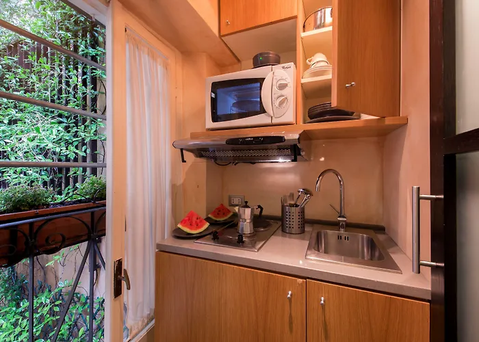 The At The Spanish Steps 3*