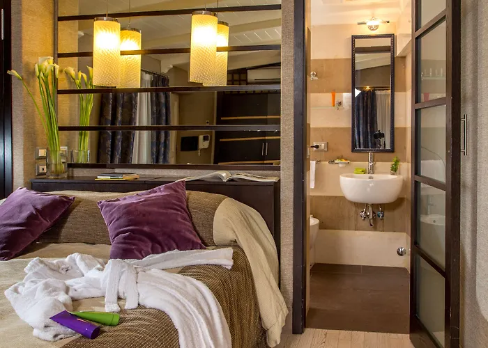 Guest house The At The Spanish Steps