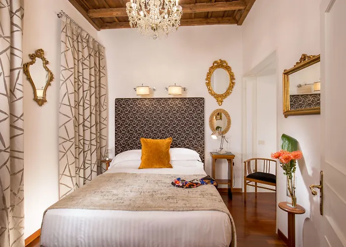 The At The Spanish Steps 3*