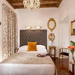 The At The Spanish Steps 4*