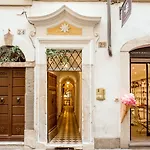 The At The Spanish Steps 4* 로마